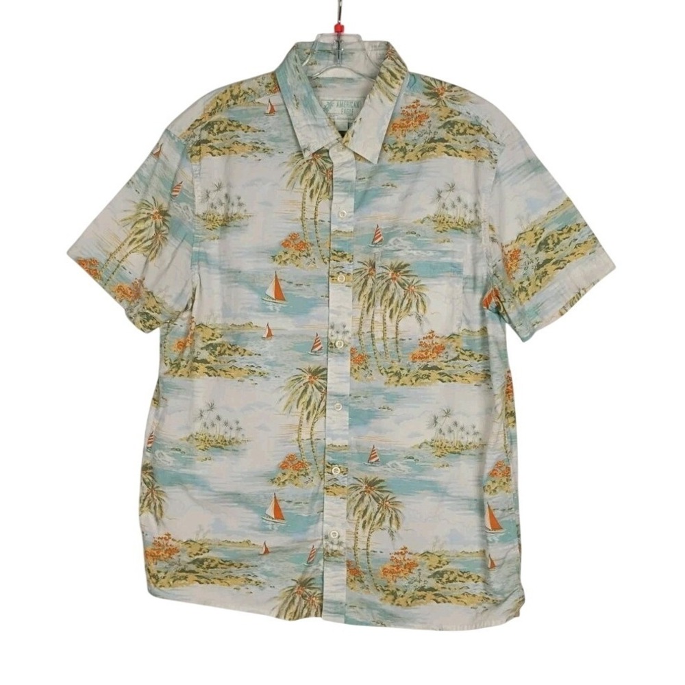 American Eagle Men's Short Sleeve Cotton Shirt Size Large Tropical Multicolor